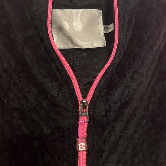 Triple Flip Black Onsie | size 5 - Picture 6 of 10